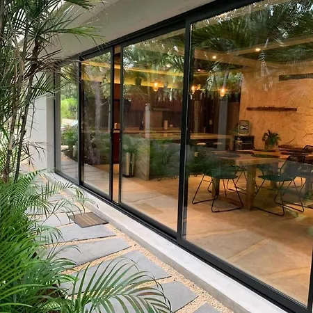 Villa Yaxkin *