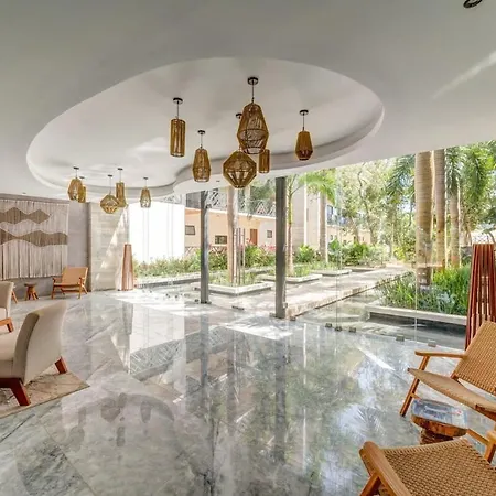 Apartment New Palais With Private Balcony And Common Roof Pool *