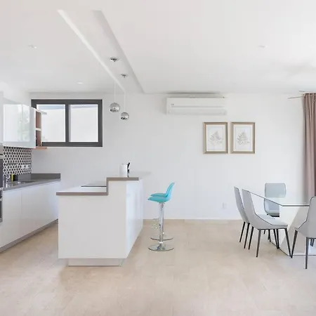 Magnifico Ph Three Bedroom En Park By Sandy Powerful Apartment *