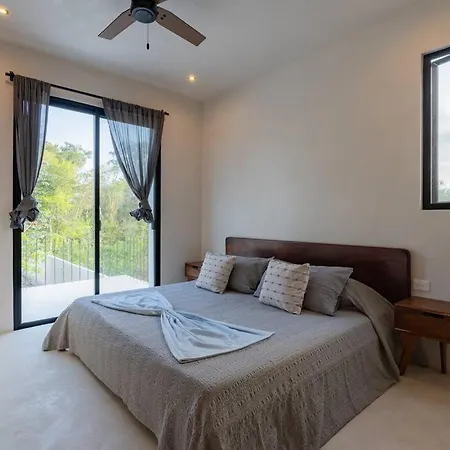 Casa Fili Kuruva Piscina&jungle Villa
