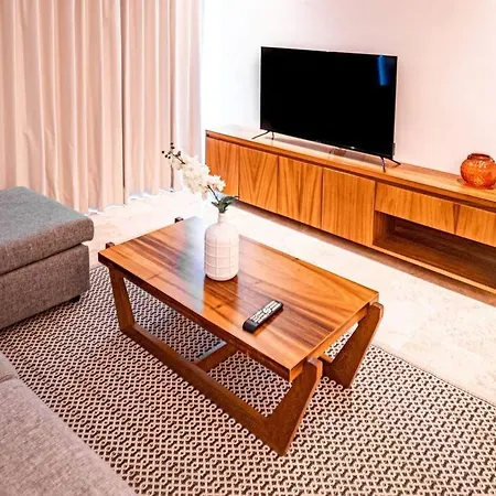 Apartment Comfy 2 Bedroom In Brava Aldea Zama