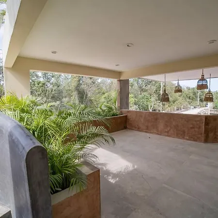 Apartment Luxury Oasis Vibes Jungle Retreat *