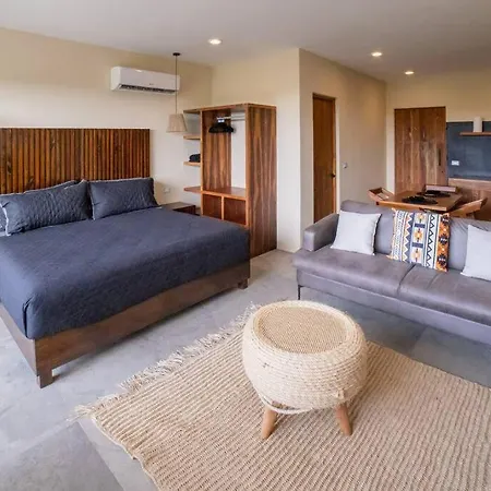 Luxury Oasis Vibes Jungle Retreat Apartment
