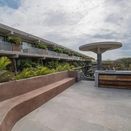 Luxury Oasis Vibes Jungle Retreat Apartment *