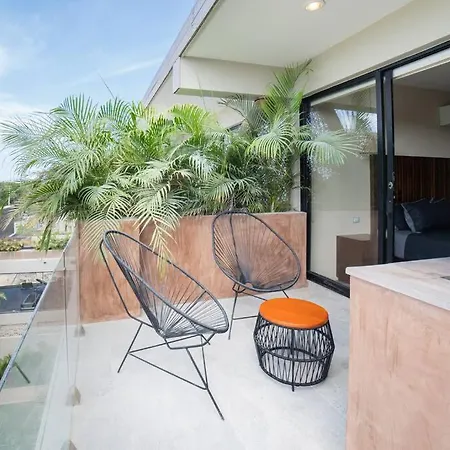 Luxury Oasis Vibes Jungle Retreat Apartment *