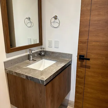 Departamento En Con Rooftop En Zona Hotelera