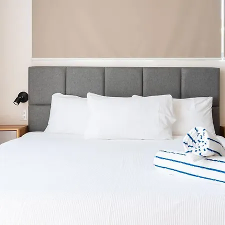 Comfortable Studio In Elena Apartment *