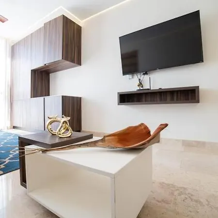 Mya's Precious Studio In Aldea Zama Apartment *