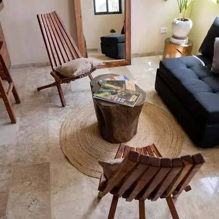 Luxury 200mbps Jacuzzi And Balcony Rooftop Pool *