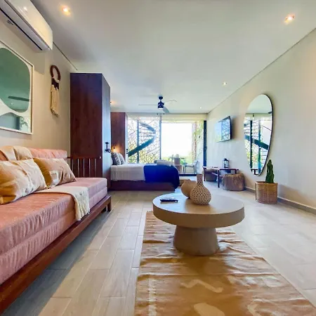 Apartment Large Studio Ph With Private Roof And Hot Tub Pool Gym
