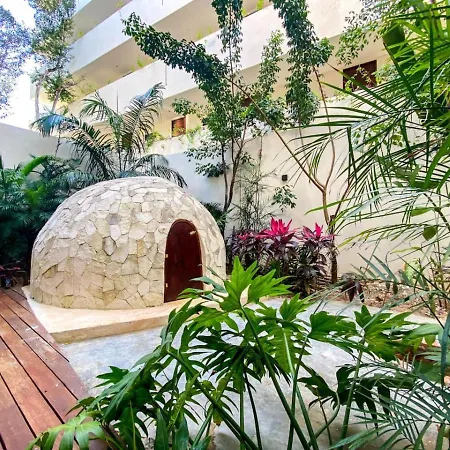 Apartment Large Studio Ph With Private Roof And Hot Tub Pool Gym