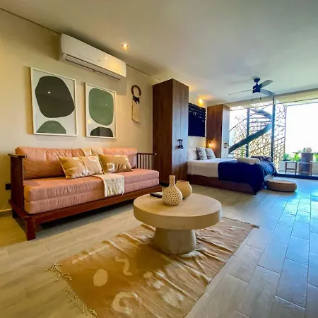 Apartment Large Studio Ph With Private Roof And Hot Tub Pool Gym