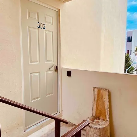 Apartment Alojamiento Ideal, A Espaldas De Zamna