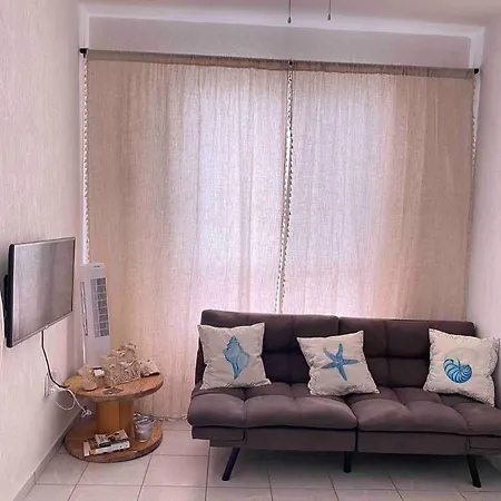 Apartment Alojamiento Ideal, A Espaldas De Zamna *