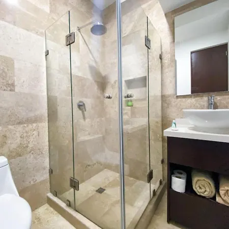 Apartment Stylish Downtown Studio With Prime Facilities