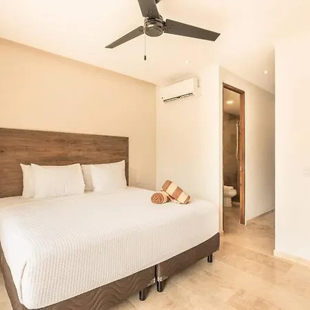 Apartment Pool View Brand New 2 Bedroom Gated Community *