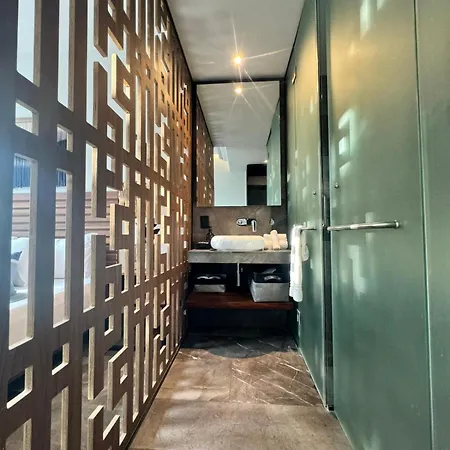 Iik By Groovy Stays- A Hip Condo-hotel With Wifi, Rooftop, Pool, Sleeps 6 Aparthotel