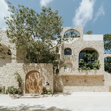 Apartment Design Casa Patchouli With Private Pool And Loung
