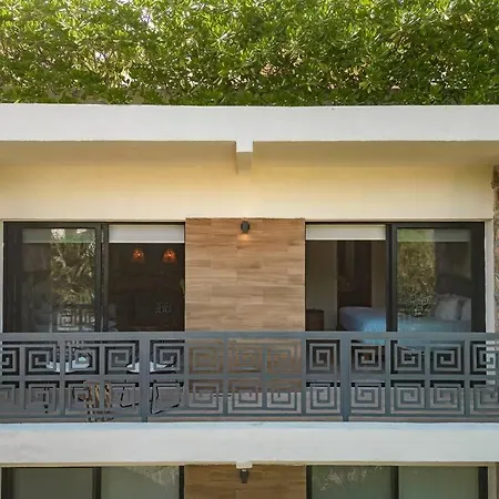 Jungle Jade Escape Club Holiday home