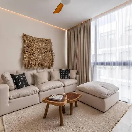 Elena Penthouse Oasis *