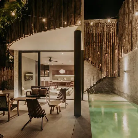 Luxury - 3 Bedroom - Big Pool - King Bed Villa Tulum
