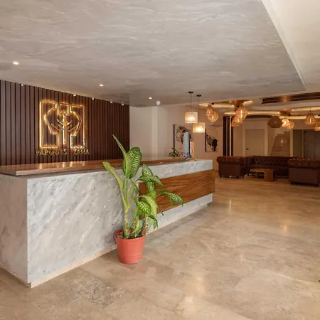 2 Bd Private Plunge Pool And Terrace Apartamento