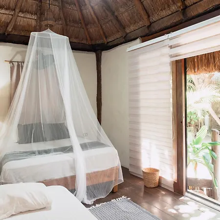 Hotel Eco.banitas Tulum