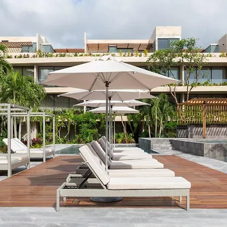Apartment Mistiq 2br Private Concierge 4 Pools