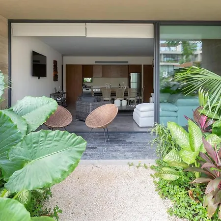 Mistiq 2br Private Concierge 4 Pools *