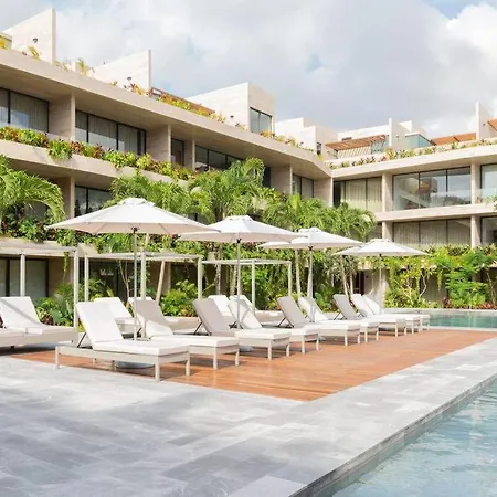 Apartment Mistiq 2br Private Concierge 4 Pools