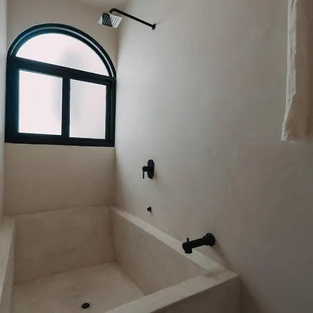 Apartment Torana A1 Cozy Design Apt W Pvt Pool And Patio *