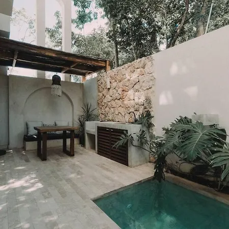 Apartment Torana A1 Cozy Design Apt W Pvt Pool And Patio *