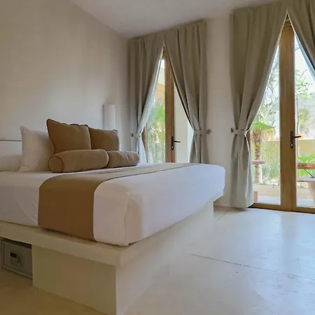 Panamera 4* Tulum