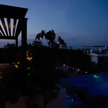 Apartment Super Penthouse Maranay For 12 Guests