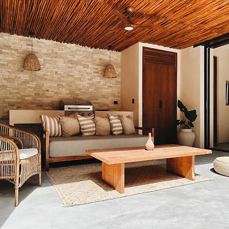 Bambu Con Alberca Privada En Tulum