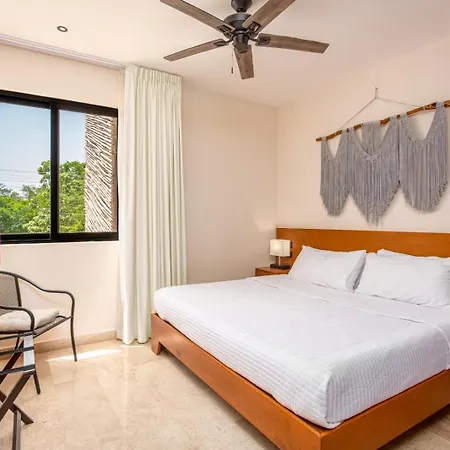 Holiday home Jungle Sky Jacuzzi Club Access *