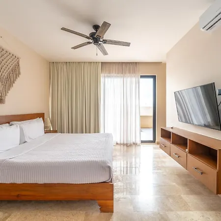 Maya Sky 2 Bedroom Penthouse Apartment *