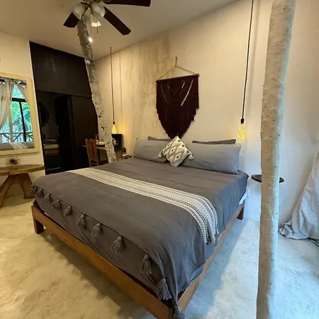Sivana Hotel 3*