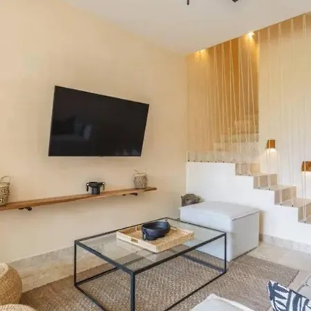 Penthouse In *