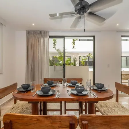 2 Bd With Private Balcony, Pool View, Gym