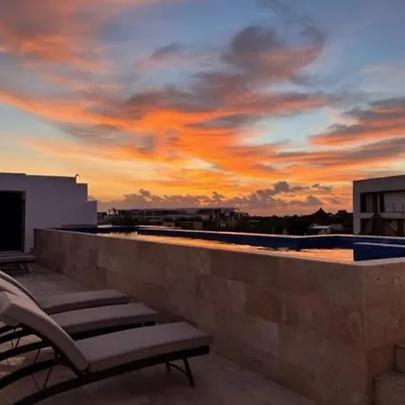 Nuevo Estilo Ecologico 6 Personas Aldea Zama * Tulum