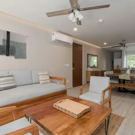 Full Space, 6 Building Apartment Tulum