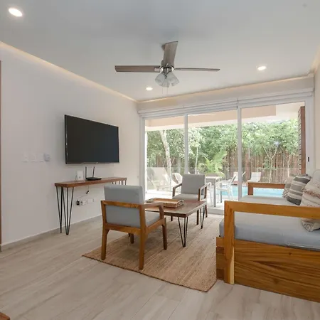 Full Space, 6 Building *