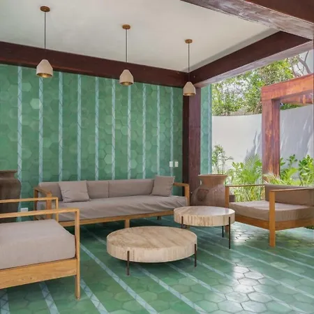 Apartment Getawaypool, Rooftop Spa, Wifi, Near Beach