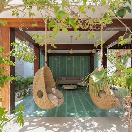 Getawaypool, Rooftop Spa, Wifi, Near Beach Apartment *