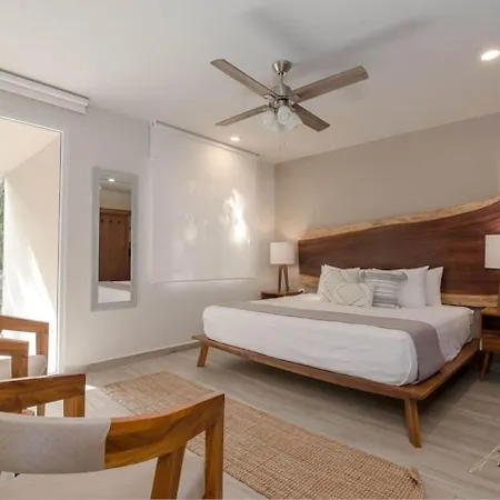 Full Space, 6 Building Tulum