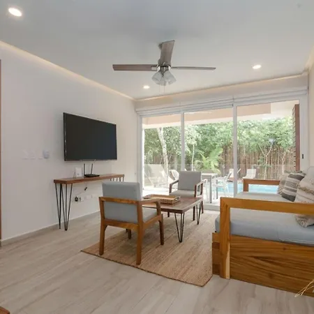 Full Space, 6 Building *