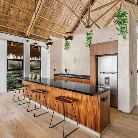 Luxury New Plus Pool - 5 Mins To Beach & Downtown * Tulum