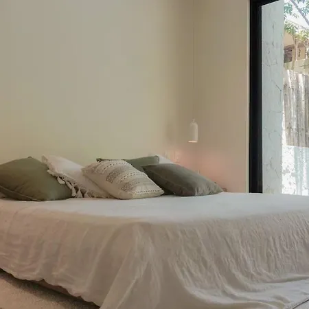 Exclusive Spacious 2 Bedroom With Private Pool And Amazing Audio System