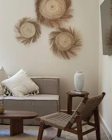Apartment Exclusive Spacious 2 Bedroom With Private Pool And Amazing Audio System *